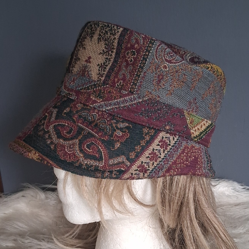 ETRO MILANO Paisley Bucket Hat